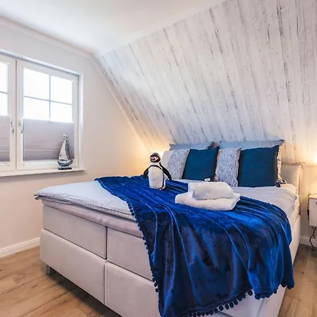Holiday home Haus Pinguin